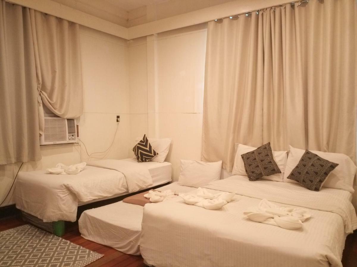 The White Bed And Breakfast Bacolod Exterior foto